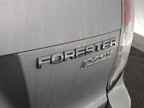 Used 2011 Subaru Forester 2.5X Limited image 12