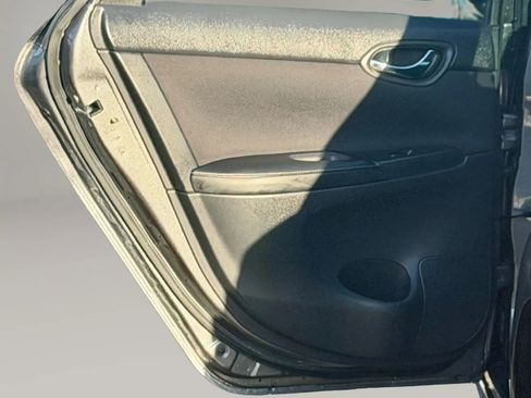 Used 2019 Nissan Sentra S image 8