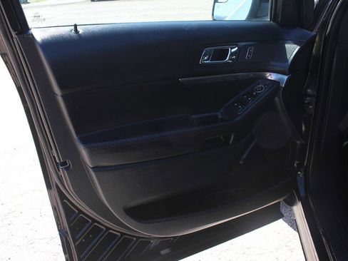 Used 2016 Ford Explorer 4WD Police Interceptor image 24