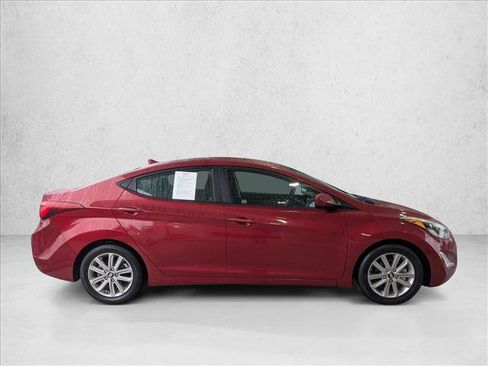 Used 2016 Hyundai Elantra SE w/ Option Group 02 image 4