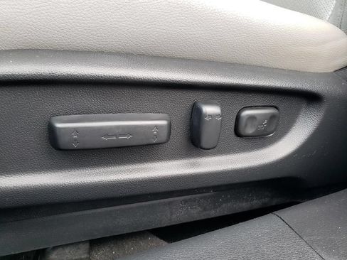Used 2016 Honda Accord Touring image 15