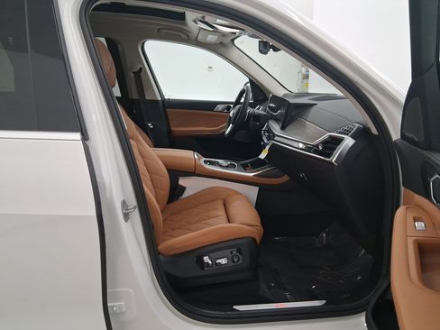 New 2026 BMW X7 xDrive40i image 31