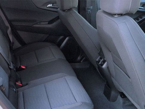 New 2026 Chevrolet Equinox LT w/ Safety and Technology Package FWD image 24
