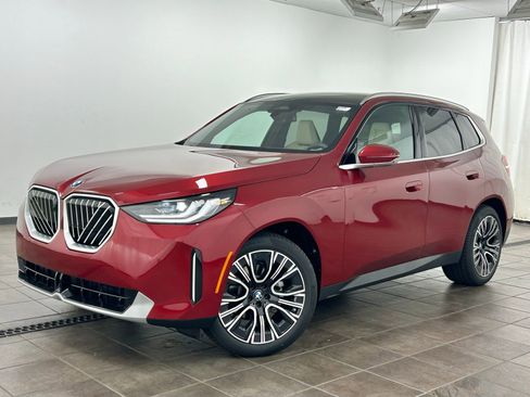 Used 2025 BMW X3 xDrive30 w/ Premium Package AWD/4WD image 1