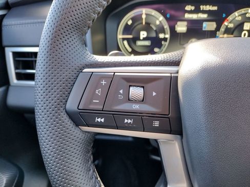 New 2025 Mitsubishi Outlander SE AWD/4WD image 29