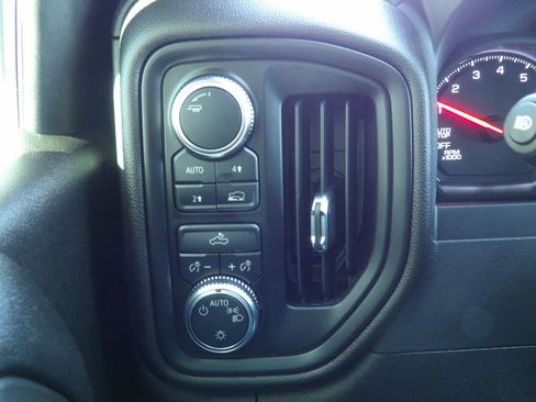 Used 2025 GMC Sierra 1500 Pro w/ Graphite Edition image 19