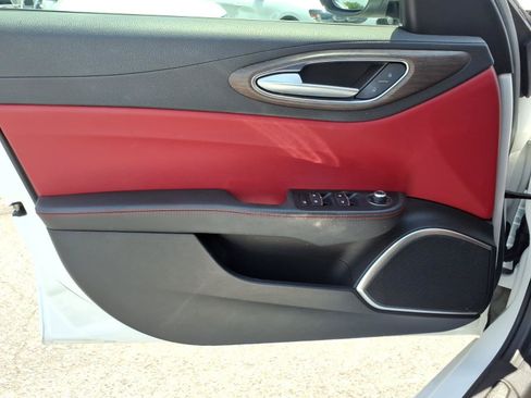 Used 2020 Alfa Romeo Giulia Ti w/ Active Blind Spot Package RWD image 29
