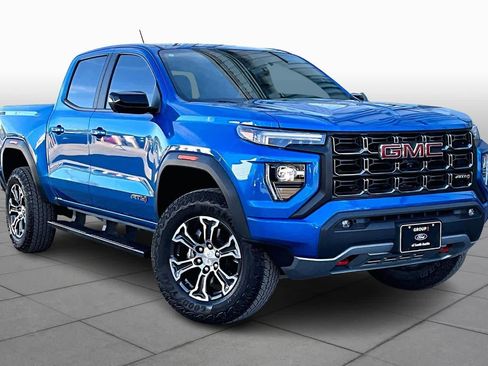 Used 2024 GMC Canyon AT4 w/ AT4 Premium Package image 2