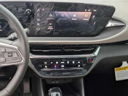 New 2026 Buick Envista Avenir image 11