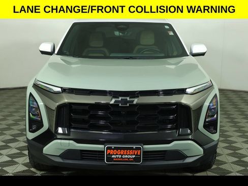 Certified 2025 Chevrolet Equinox ACTIV w/ Safety and Technology Package AWD/4WD image 11