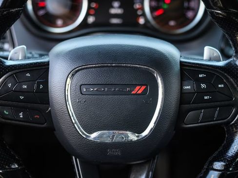 Used 2020 Dodge Challenger R/T RWD image 37