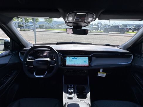 New 2026 Jeep Cherokee Laredo image 25