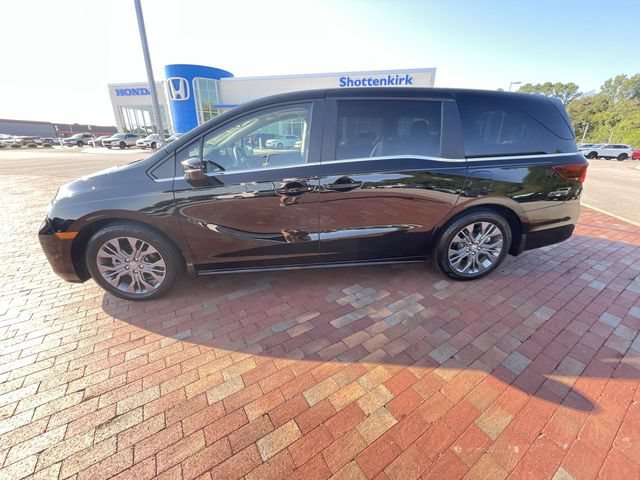 Certified 2025 Honda Odyssey Touring image 31