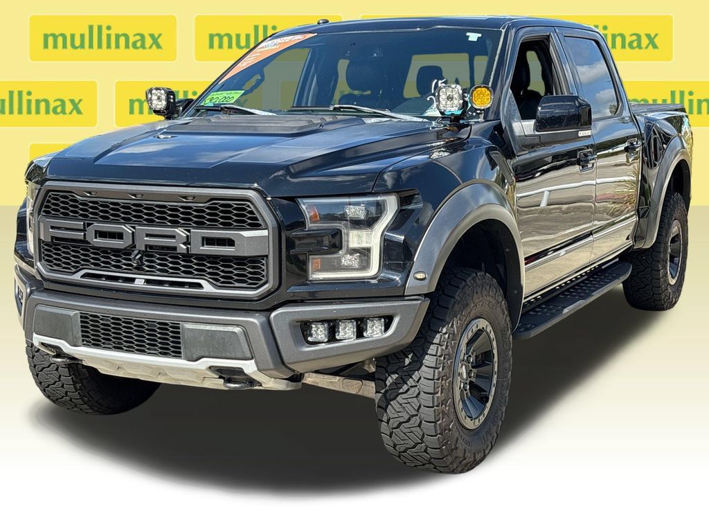 Used 2018 Ford F150 Raptor w/ Equipment Group 802A Luxury AWD/4WD image 15