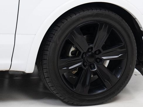 Used 2017 Ford F150 Lariat image 73