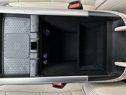 Used 2026 Genesis GV70 2.5T Advanced image 21