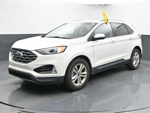 Used 2020 Ford Edge SEL w/ Cold Weather Package FWD image 6