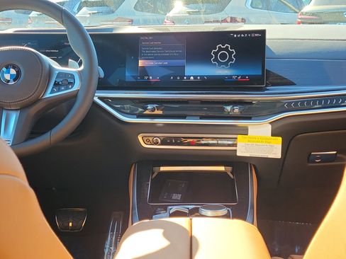 New 2026 BMW X5 xDrive40i w/ M Sport Package image 13