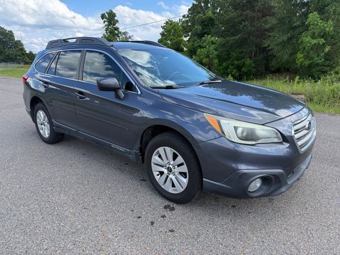 Used 2015 Subaru Outback 2.5i Premium AWD/4WD image 4