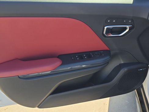 New 2025 Kia K4 GT-Line w/ GT-Line Premium Package FWD image 19
