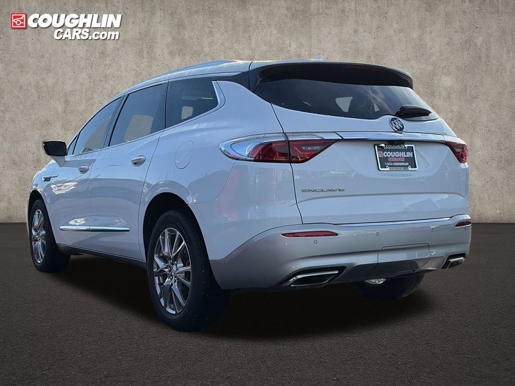Used 2022 Buick Enclave Premium w/ Experience Buick Package FWD image 5
