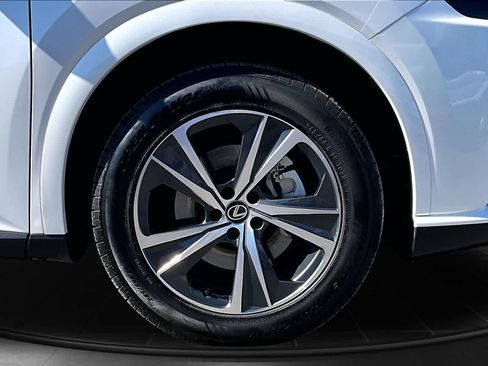 Used 2023 Lexus RX 350h w/ Accessory Package (Z1) AWD/4WD image 34