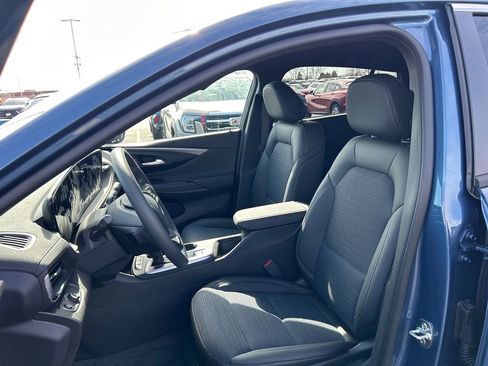 New 2026 Buick Envista Preferred FWD image 17