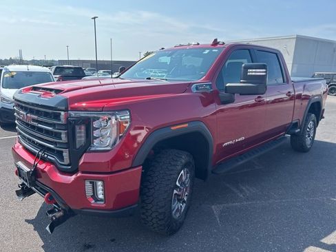 Used 2022 GMC Sierra 2500 AT4 w/ Snow Plow Prep/Camper Package image 3