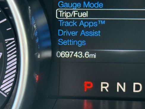 Used 2019 Ford Mustang Coupe RWD image 26
