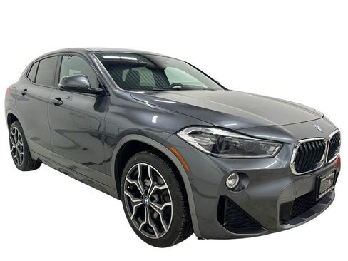 Used 2018 BMW X2 xDrive28i w/ M SportX Package image 3