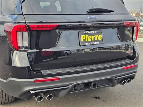 New 2026 Ford Explorer ST w/ Sun And Sound Package image 7