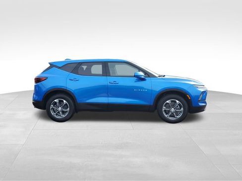 Certified 2024 Chevrolet Blazer LT w/ Driver Confidence Package FWD image 6