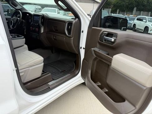 Used 2020 Chevrolet Silverado 1500 LT w/ Fleet Comfort Package AWD/4WD image 76