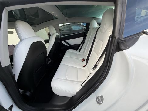 Used 2019 Tesla Model 3 Performance image 20