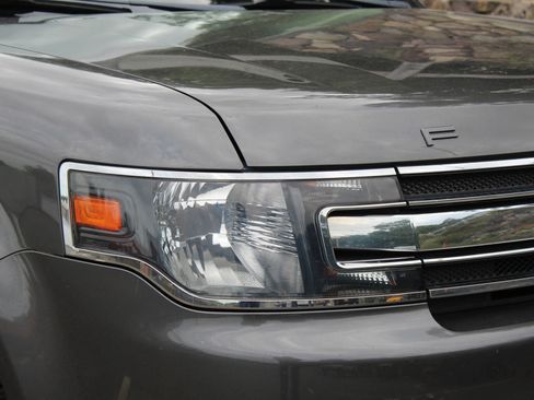 Used 2017 Ford Flex SEL w/ Equipment Group 202A image 39