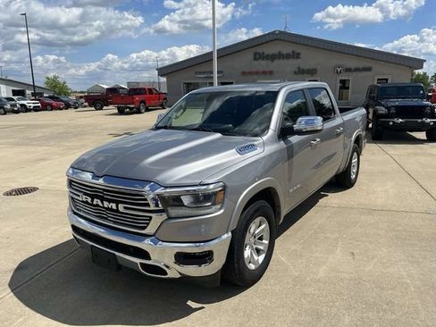 Used 2021 RAM 1500 Laramie AWD/4WD image 3