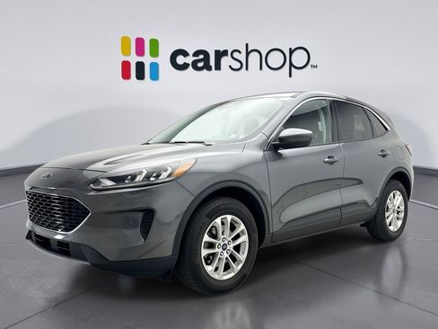 Used 2021 Ford Escape SE w/ Cold Weather Package image 1