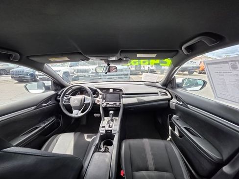Used 2020 Honda Civic Sport image 12
