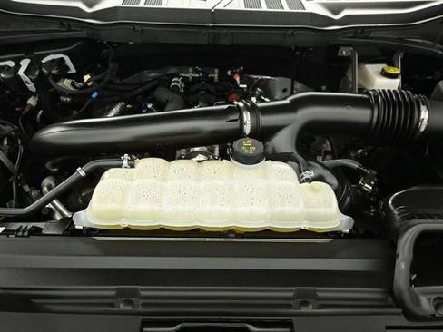 Certified 2025 Ford F150 Lariat AWD/4WD image 35