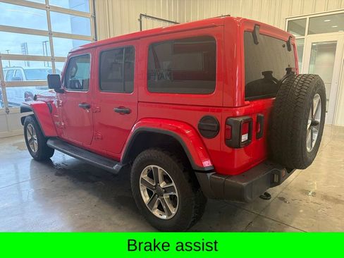 Used 2020 Jeep Wrangler Unlimited Sahara w/ Cold Weather Group AWD/4WD image 5