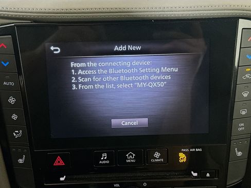 Used 2023 INFINITI QX50 Luxe FWD image 21