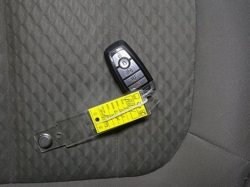 Used 2022 Ford Escape SE w/ Convenience Package image 38