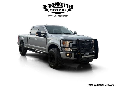 Used 2022 Ford F250 Lariat AWD/4WD image 1