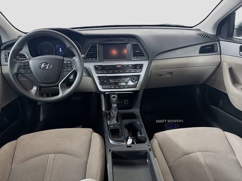 Used 2017 Hyundai Sonata SE FWD image 36