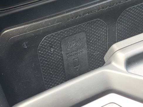 Used 2022 RAM 1500 Limited AWD/4WD image 15