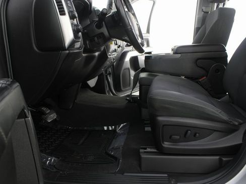 Used 2018 Chevrolet Silverado 1500 LT w/ All Star Edition image 15