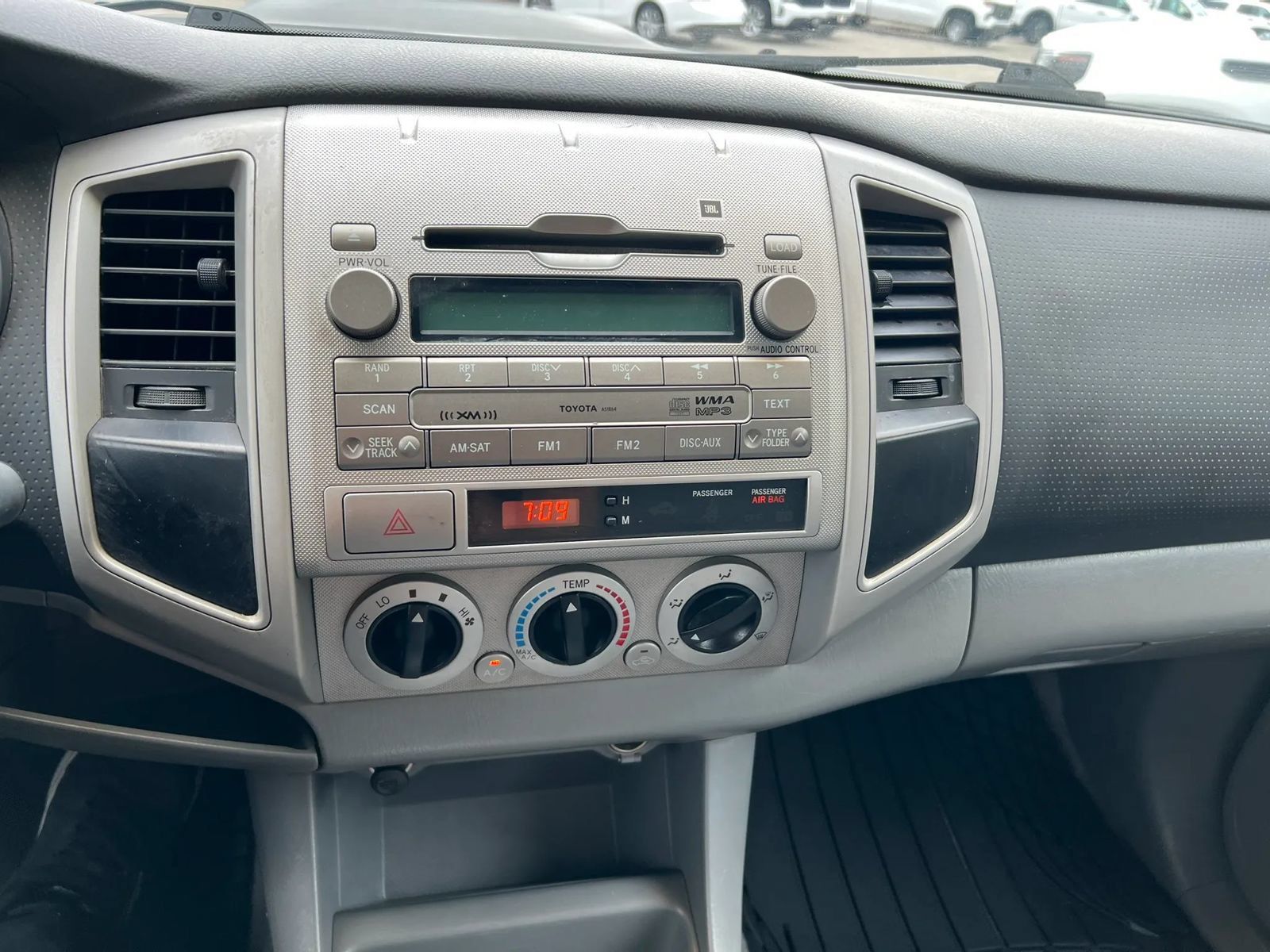 Used 2009 Toyota Tacoma PreRunner w/ TRD Sport Pkg w/JBL Audio RWD image 15