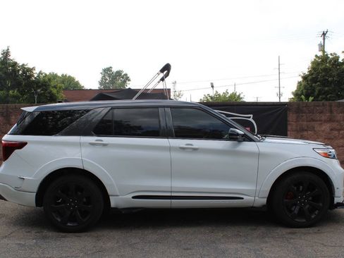 Used 2021 Ford Explorer ST w/ Equipment Group 401A AWD/4WD image 5