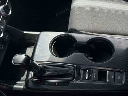 Certified 2022 Honda Civic Sport image 24