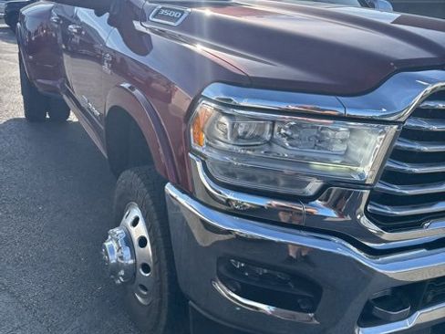 Used 2019 RAM 3500 Limited image 1